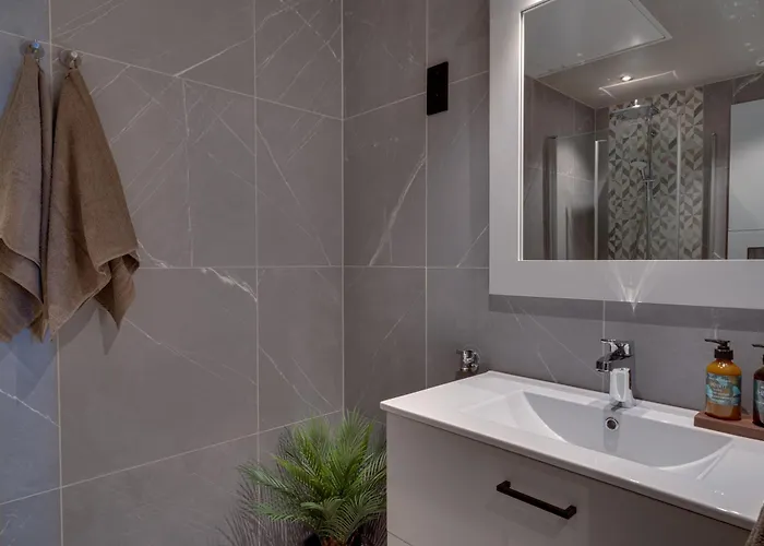 Riddergaardens Eleganse Lägenhet